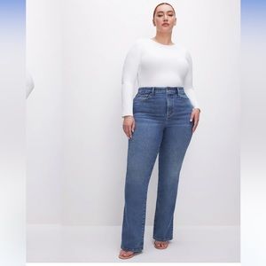 Good American “Always Fits” Good Classic Slim Bootcut Jeans
